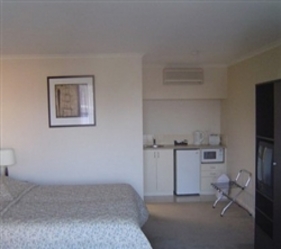 Accommodation Australian Hotels -  - Quest On Doncaster Road Melbourne